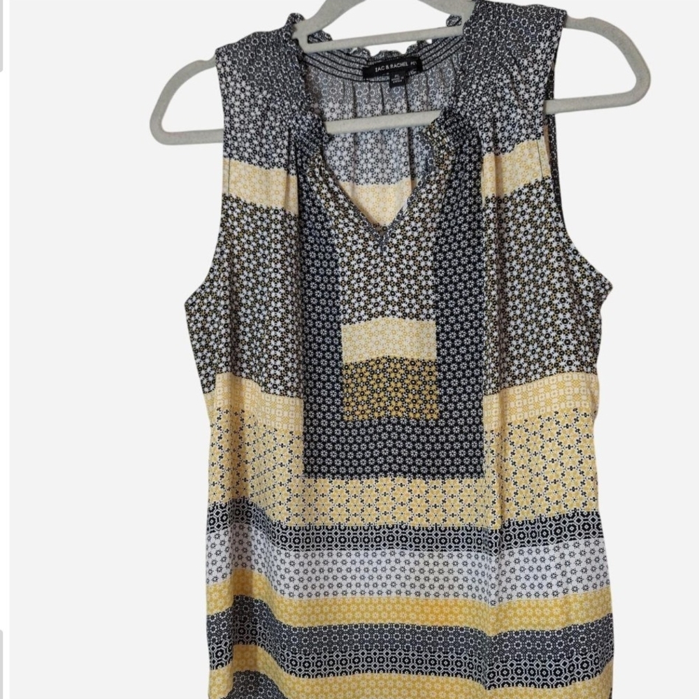 Pre-owned Black and Yellow Patterned Sleeveless Top